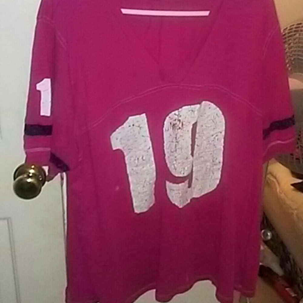 #19 T-shirt
